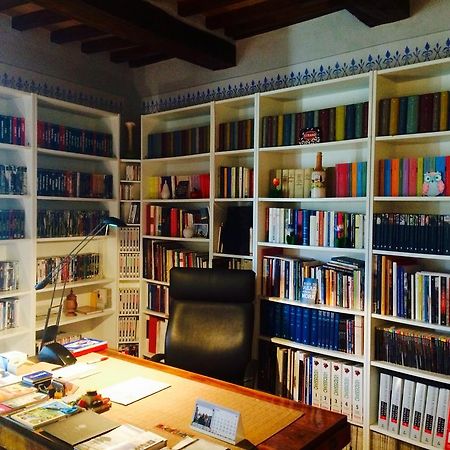 Le Antiche Mura Semproniano Buitenkant foto